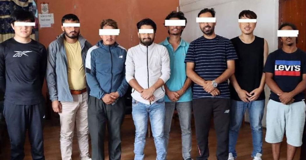 Betting सट्टेबाजी बाट पैसा कमाउने लोभले ८ कलाकारयुट्युबर प्रहरी हिरासतमा, अरुलाई पनि पक्रिने तयारी Betting "सट्टेबाजी" बाट पैसा कमाउने लोभले ८ कलाकार/युट्युबर प्रहरी हिरासतमा, अरुलाई पनि पक्रिने तयारी
